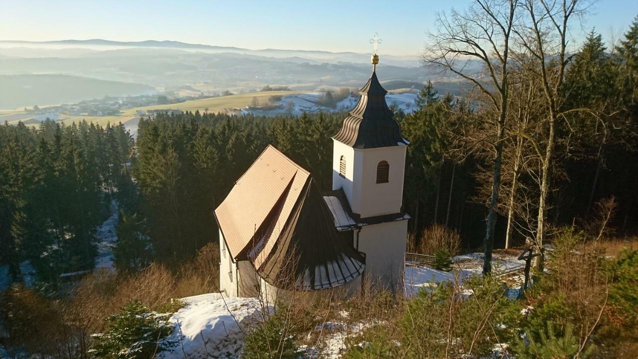 Landhaus Bernecker, Bay.W. Rinchnach 외부 사진